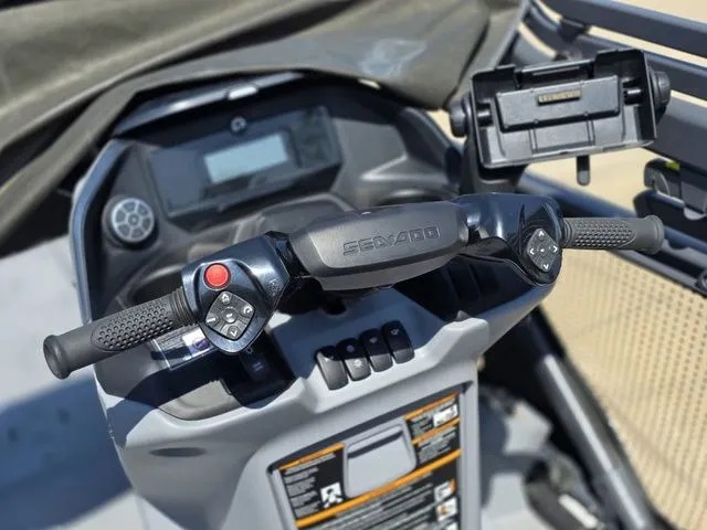 Slide: The Image of Sea-Doo Switch Cruise 21 2025 - 13