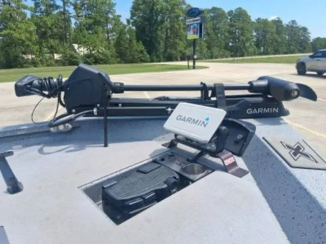 Slide: The Image of Xpress X19 Pro 2023 - 4