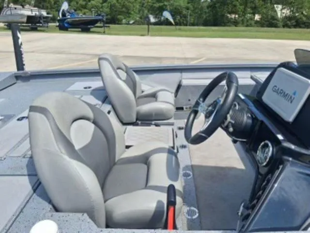 Slide: The Image of Xpress X19 Pro 2023 - 5