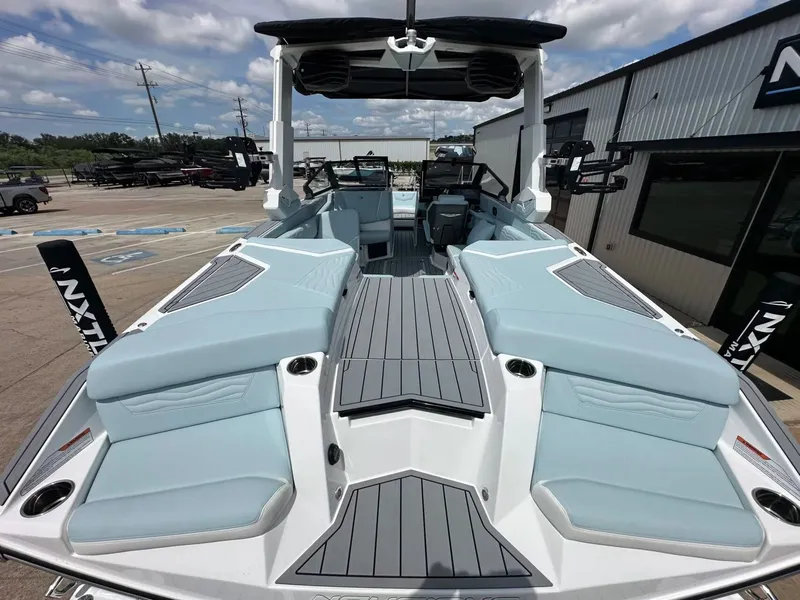 Slide: The Image of Nautique G23 2026 - 12