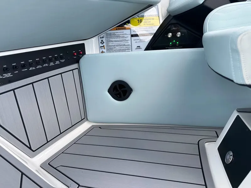 Slide: The Image of Nautique G23 2026 - 29