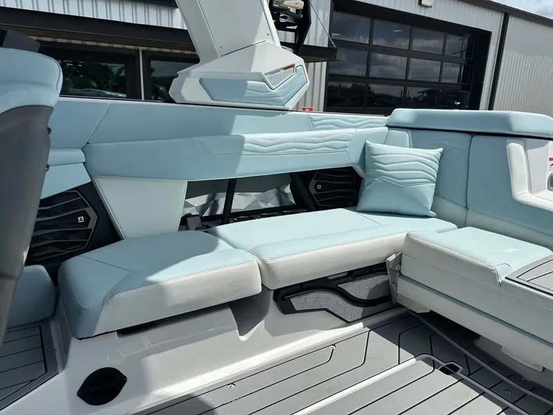 Slide: The Image of Nautique G23 2026 - 37