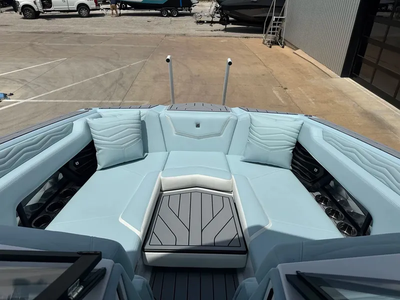 Slide: The Image of Nautique G23 2026 - 39