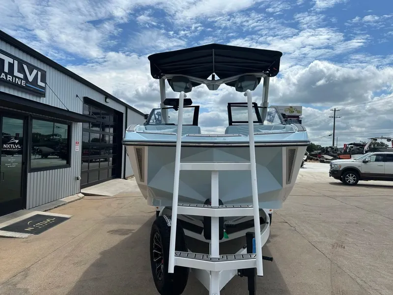 Slide: The Image of Nautique G23 2026 - 9