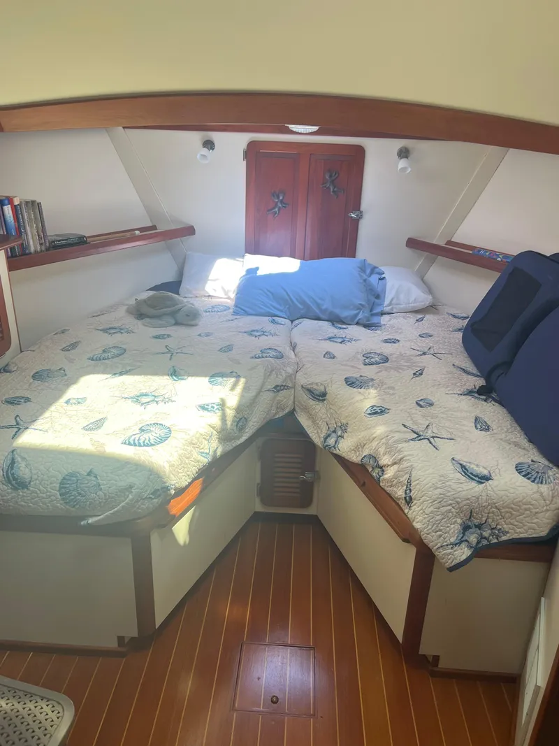 Slide: The Image of Cherubini Independence 1998 - 68