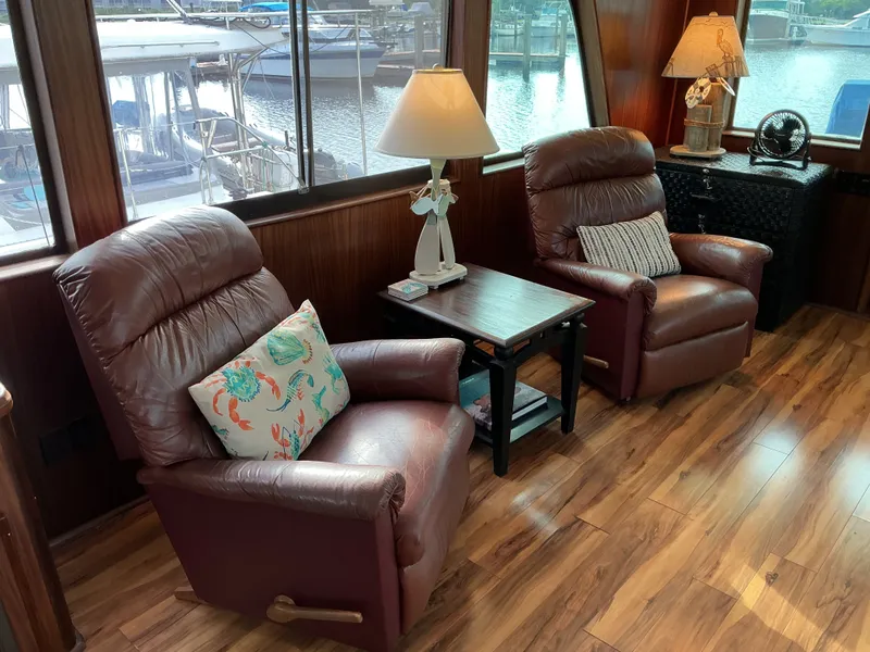 Slide: The Image of Hatteras 53 ED 1985 - 21