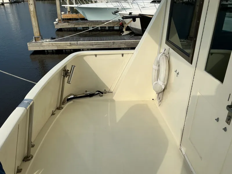 Slide: The Image of Hatteras 53 ED 1985 - 24