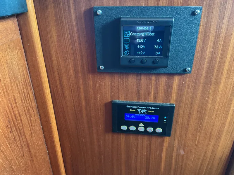 Slide: The Image of Hatteras 53 ED 1985 - 30