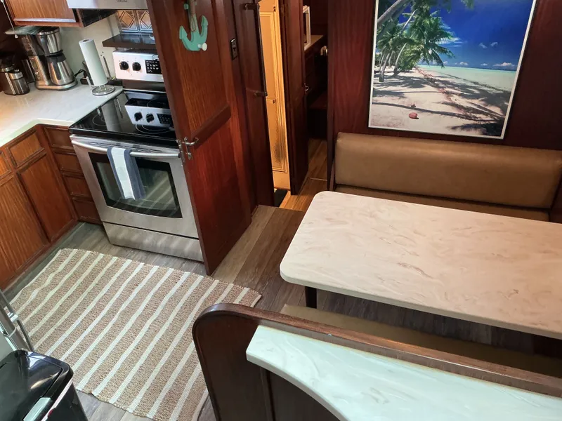 Slide: The Image of Hatteras 53 ED 1985 - 32