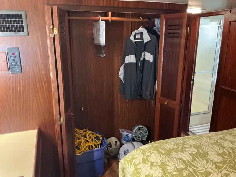 Slide: The Image of Hatteras 53 ED 1985 - 58