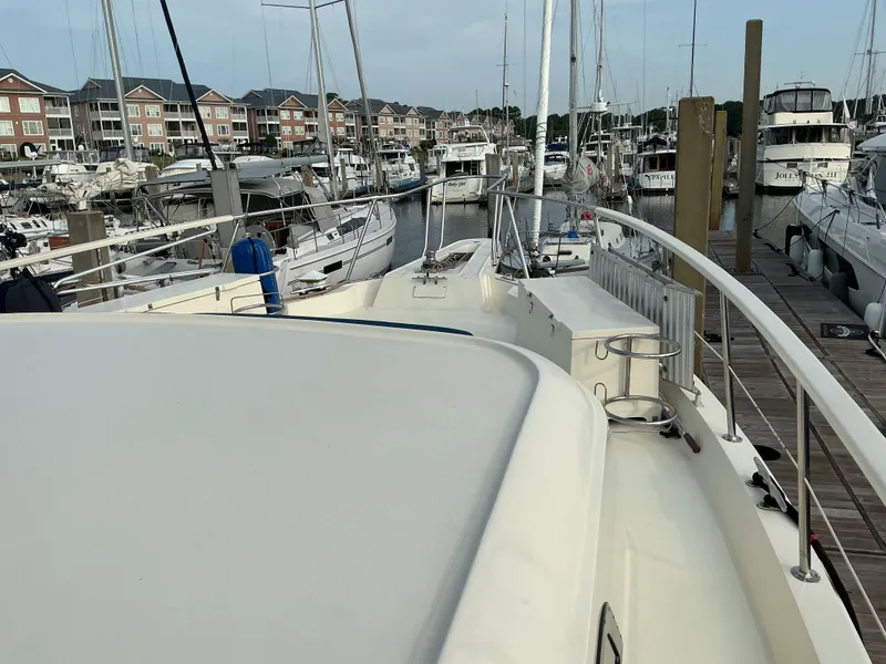 Slide: The Image of Hatteras 53 ED 1985 - 6