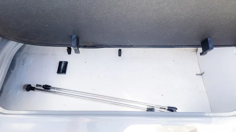 Slide: The Image of Bayliner Element E18 2023 - 13