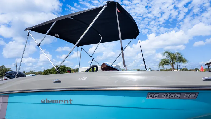 Slide: The Image of Bayliner Element E18 2023 - 2