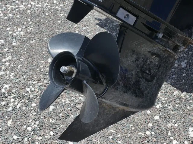 Slide: The Image of Tracker Pro Guide V-175 SC 2017 - 12