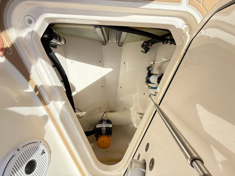 Slide: The Image of Pursuit ST 310 Sport 2014 - 62