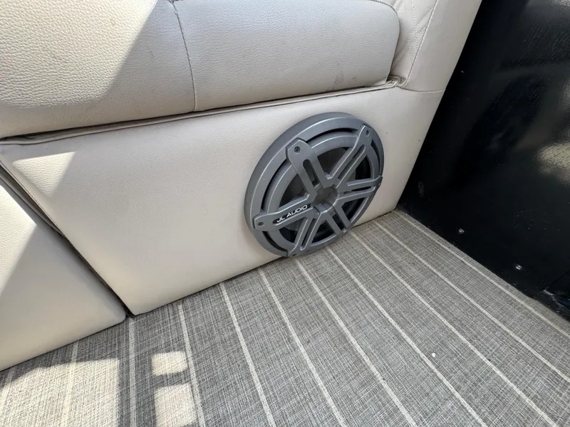 Slide: The Image of JL Audio speaker on 2016 Harris Solstice DC 250 boat interior. - 21