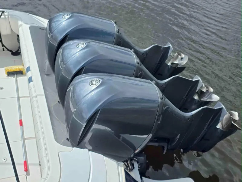 Slide: The Image of Intrepid 430 Sport Yacht 2008 - 59