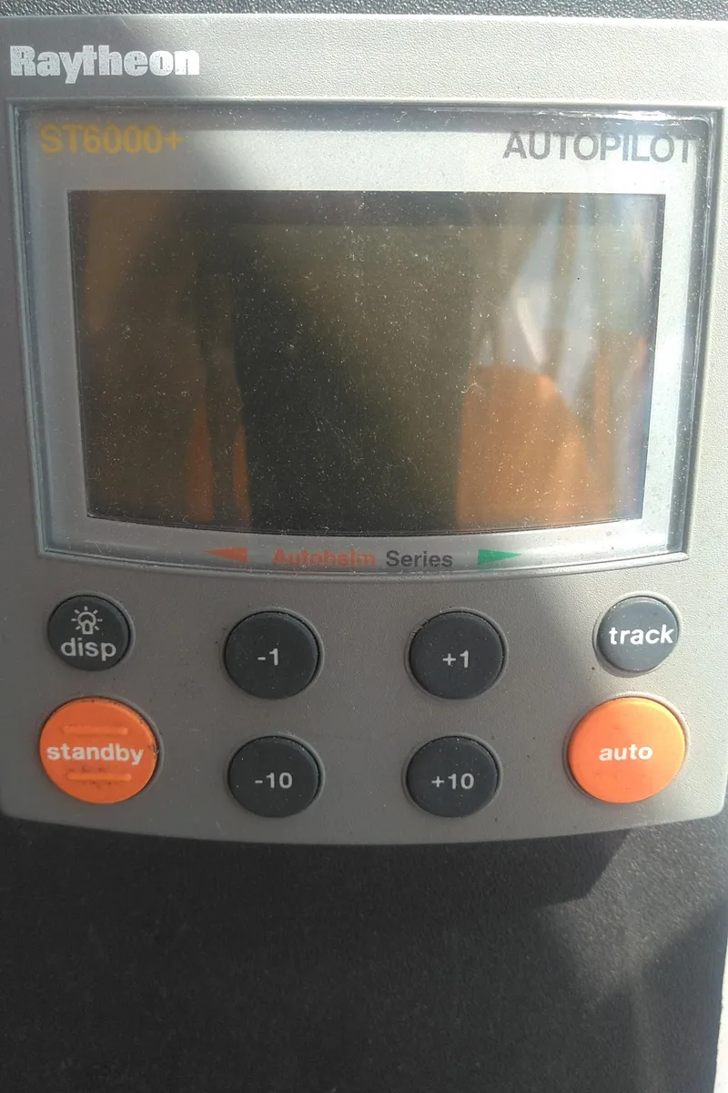 Slide: The Image of Raytheon ST6000+ autopilot display on 1998 Bruckmann BLUESTAR 29 boat. - 26