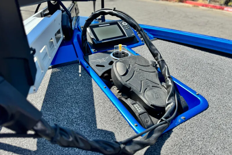 Slide: The Image of 2021 Vexus AVX1980 boat control panel with foot pedal and display screen. - 9