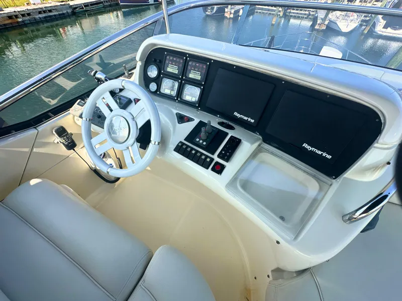 Slide: The Image of Azimut 55E 2010 - 53