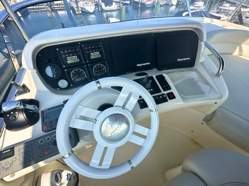 Slide: The Image of Azimut 55E 2010 - 55