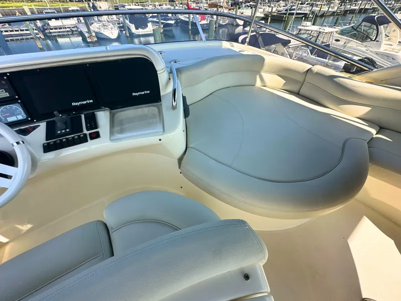 Slide: The Image of Azimut 55E 2010 - 57