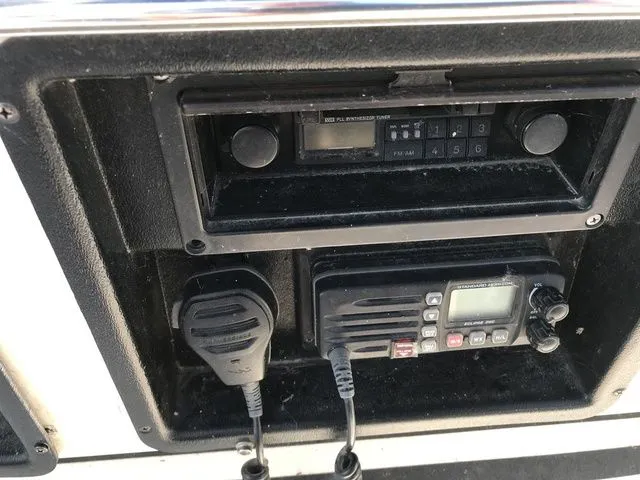 Slide: The Image of Sea Ray Laguna 21 1991 - 10