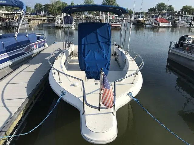 Slide: The Image of Sea Ray Laguna 21 1991 - 3