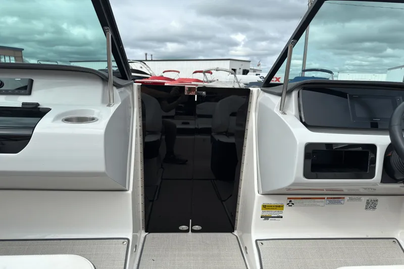 Slide: The Image of Regal LS2 2020 - 14