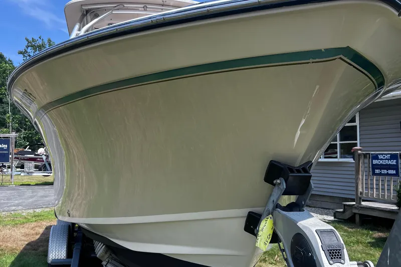 Slide: The Image of 2012 Grady-White Freedom 275 boat on trailer, displayed at yacht brokerage. - 15