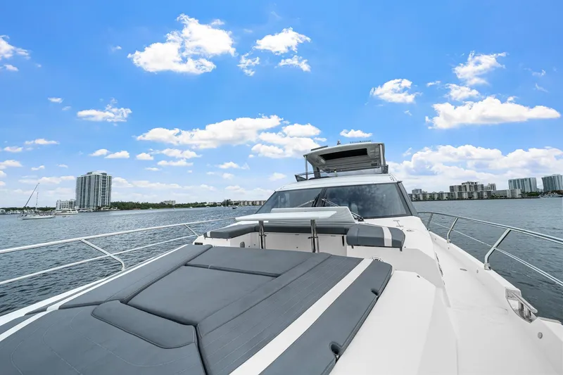 Slide: The Image of Galeon 680 Fly 2021 - 66