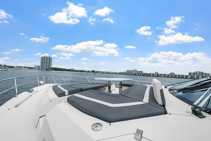 Slide: The Image of Galeon 680 Fly 2021 - 68