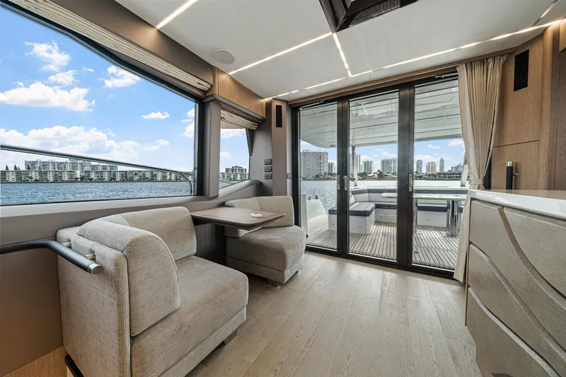 Slide: The Image of Galeon 680 Fly 2021 - 77