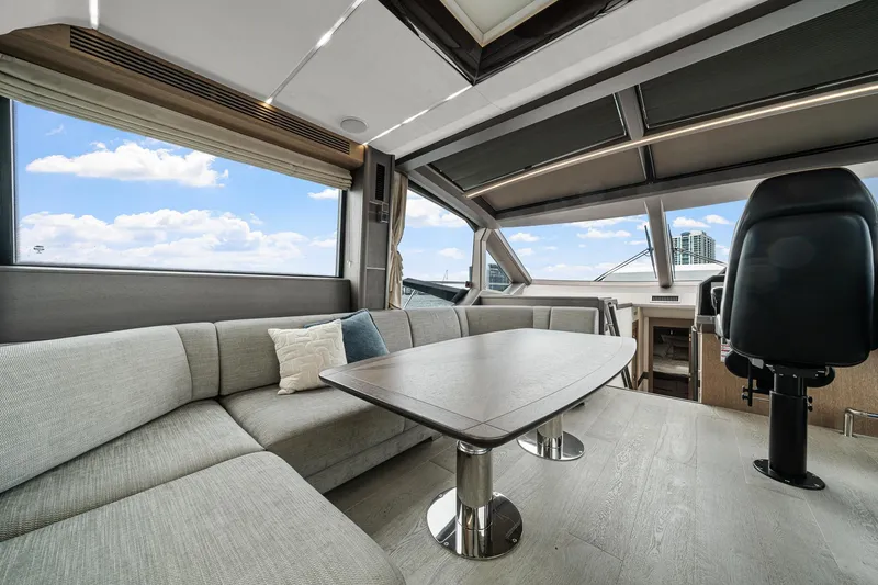 Slide: The Image of Galeon 680 Fly 2021 - 81