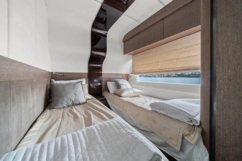 Slide: The Image of Galeon 680 Fly 2021 - 87