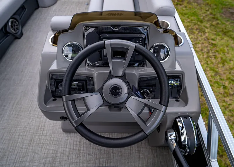 Slide: The Image of Tahoe SLT 23' Quad Lounge 2025 - 14