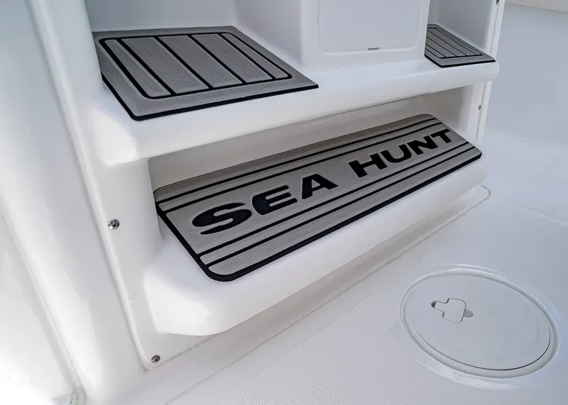 Slide: The Image of Sea Hunt Gamefish 27 Forward Seating 2026 - 16