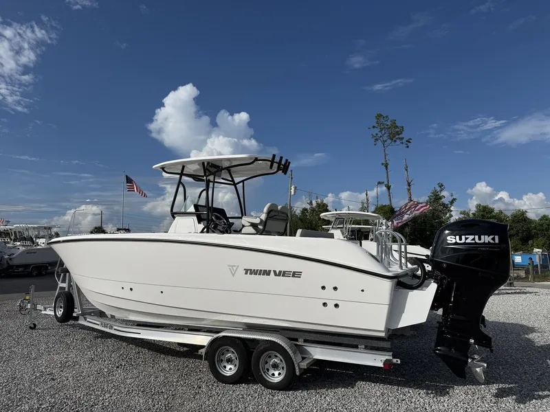 Slide: The Image of Twin Vee GFX 24GFX 2026 - 2