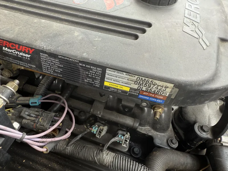 Slide: The Image of Sea Ray 220 Select 2004 - 25