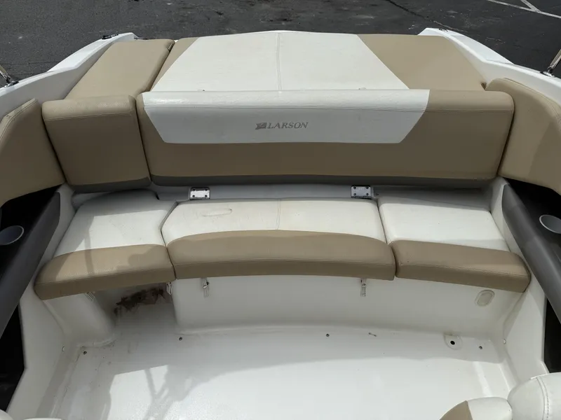 Slide: The Image of Larson LXi 228 2005 - 14