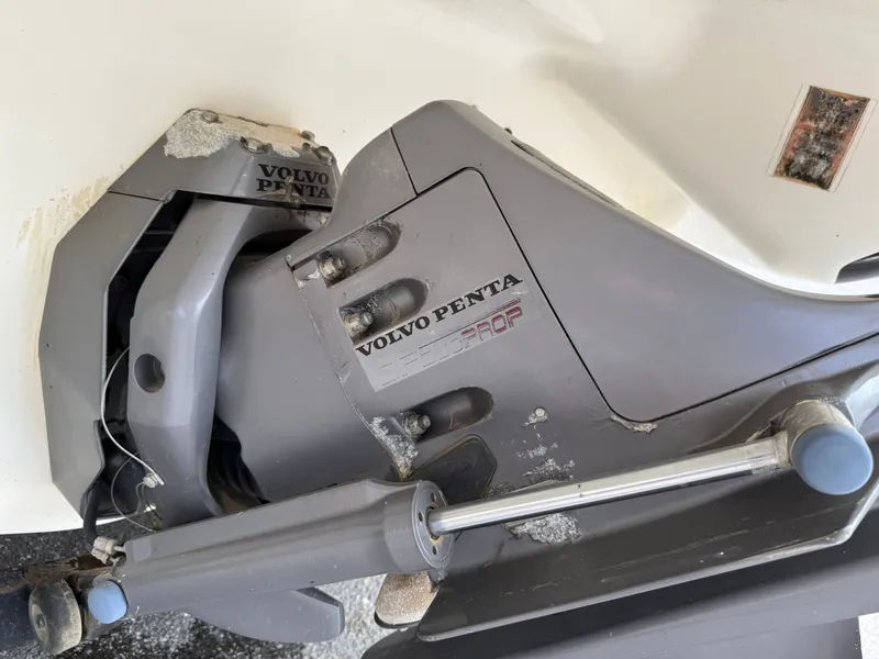 Slide: The Image of Larson LXi 228 2005 - 32