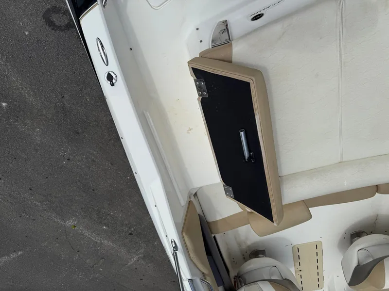 Slide: The Image of Larson LXi 228 2005 - 38