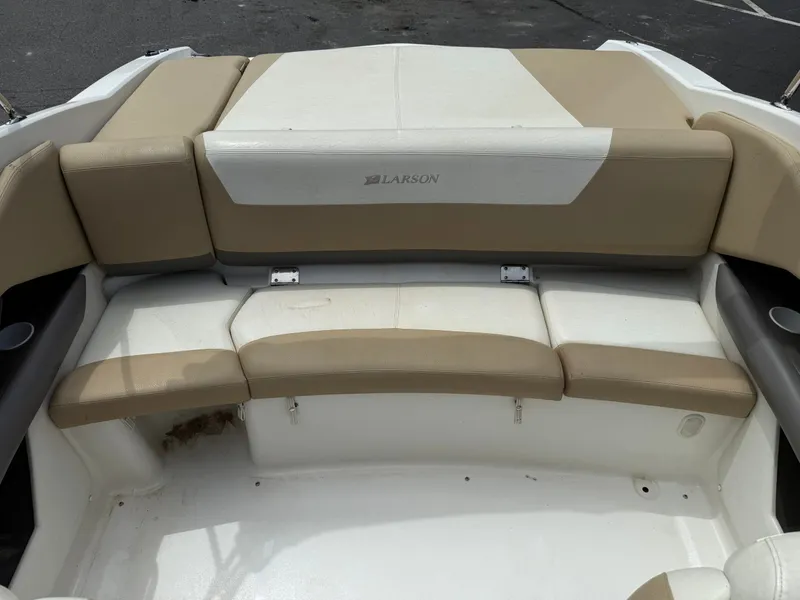 Slide: The Image of Larson LXi 228 2005 - 43