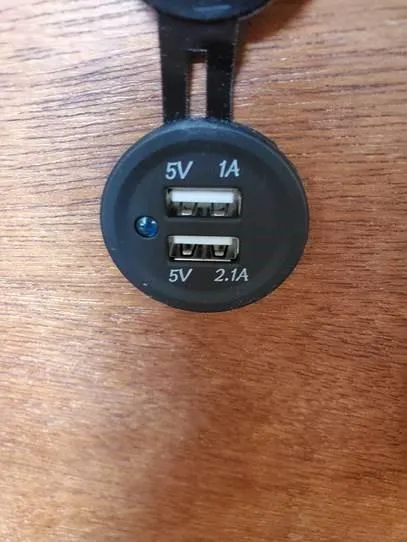 Slide: The Image of Dual USB charger with 5V outputs on O'Day 272, 1987 model. - 33