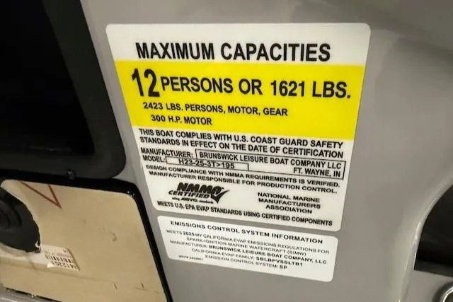 Slide: The Image of Maximum capacity label on 2025 Harris Sunliner 230 boat: 12 persons or 1621 lbs. - 19