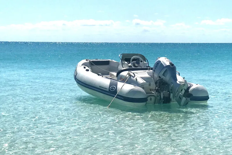 Slide: The Image of Grand Alaskan 60 Pilothouse 1998 - 50