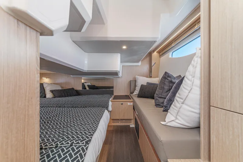 Slide: The Image of Bavaria SR36 2023 - 53