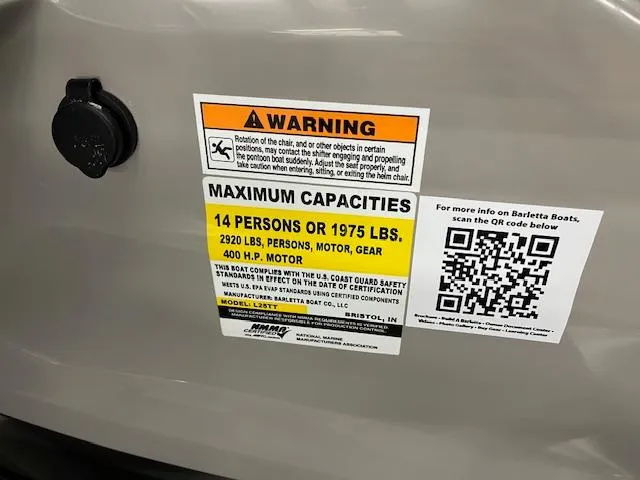Slide: The Image of 2025 Barletta Lusso 25UC capacity label: 14 persons, 1975 lbs, 400 HP motor. - 15