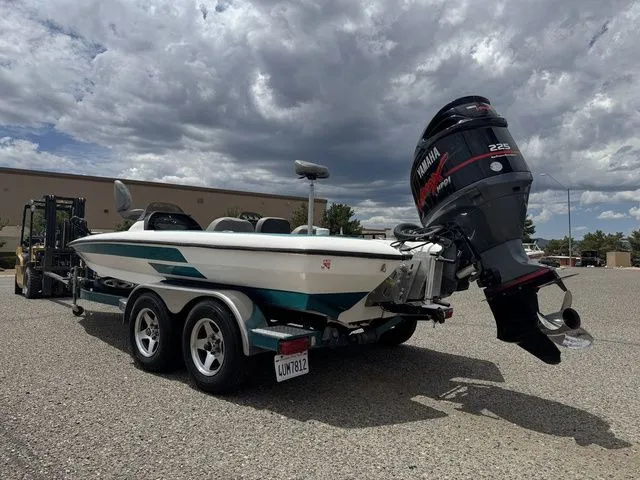 Slide: The Image of Blazer 202 Pro-V 2005 - 19