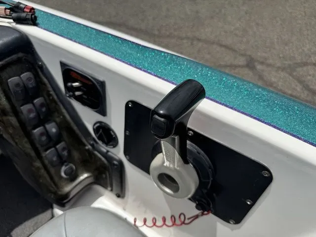 Slide: The Image of Blazer 202 Pro-V 2005 - 35